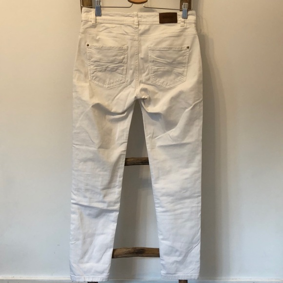 White denim trousers - Picture 4 of 5